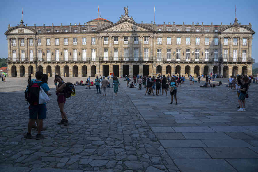 A Coruña 002 - Santiago de Compostela - plaza del Obradoiro - Ayuntamiento.jpg